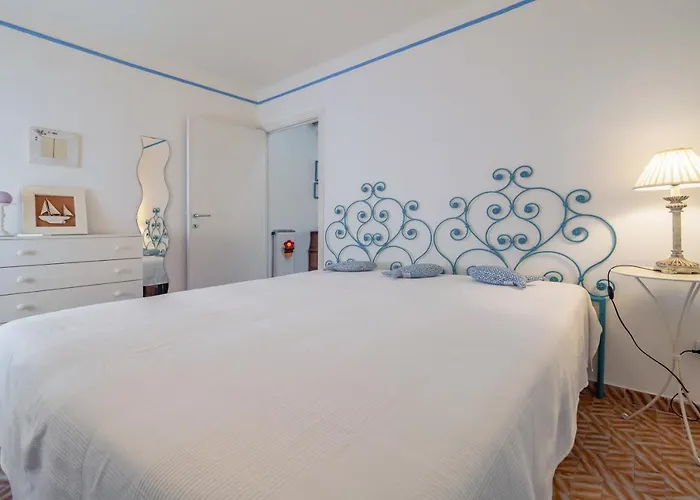 Apartamento Guesthost - Lovely - Sea View Lerici